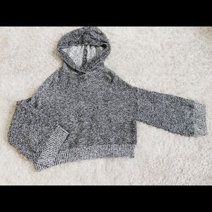 Kaisely Crop/loose 3/4 sleeve sweater (small)